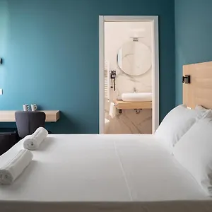  Bed & Breakfast Nolana 28 In